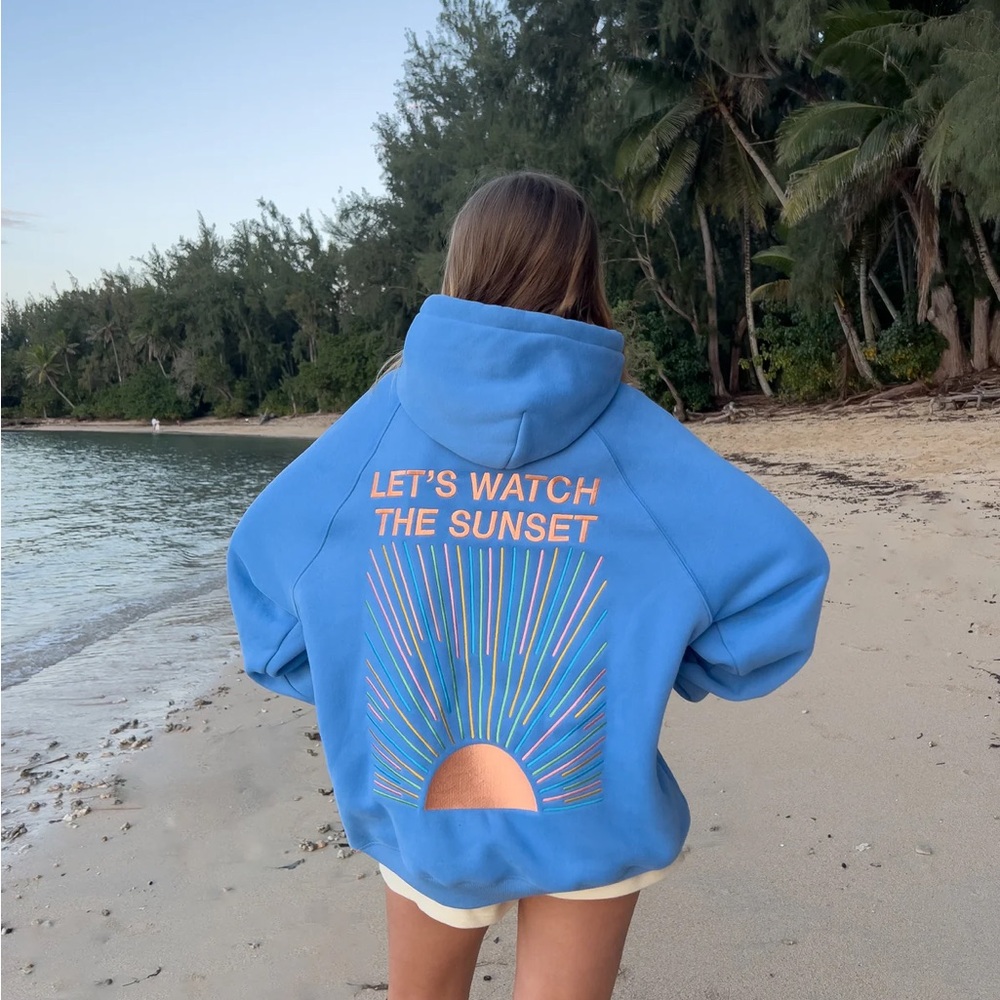 Dandy Worldwide “Let’s watch the Sunset” Blue Hoodie